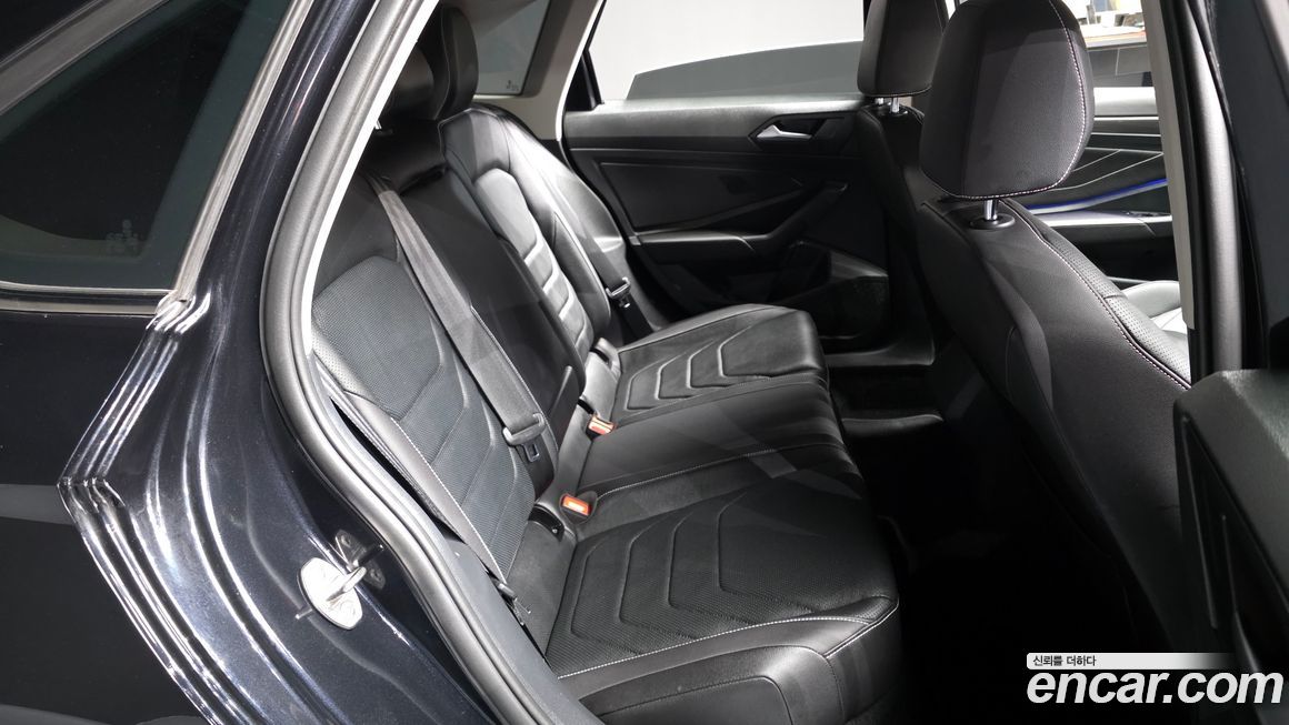 Volkswagen Jetta 2023