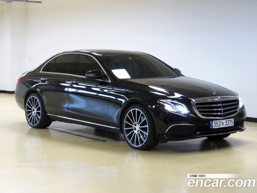 Mercedes-Benz E-Class 2017
