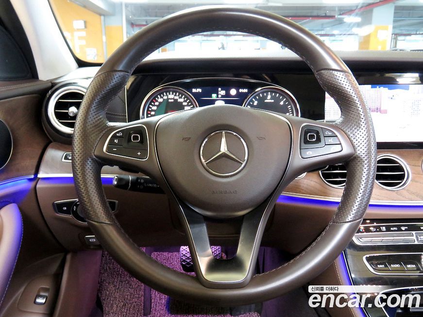 Mercedes-Benz E-Class 2017