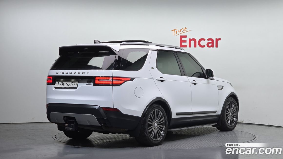 Land Rover Discovery 2017