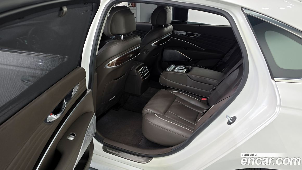 Kia K9 2019