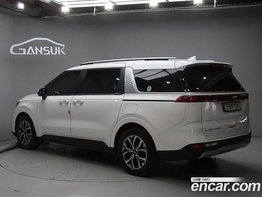 Kia Canival 2021