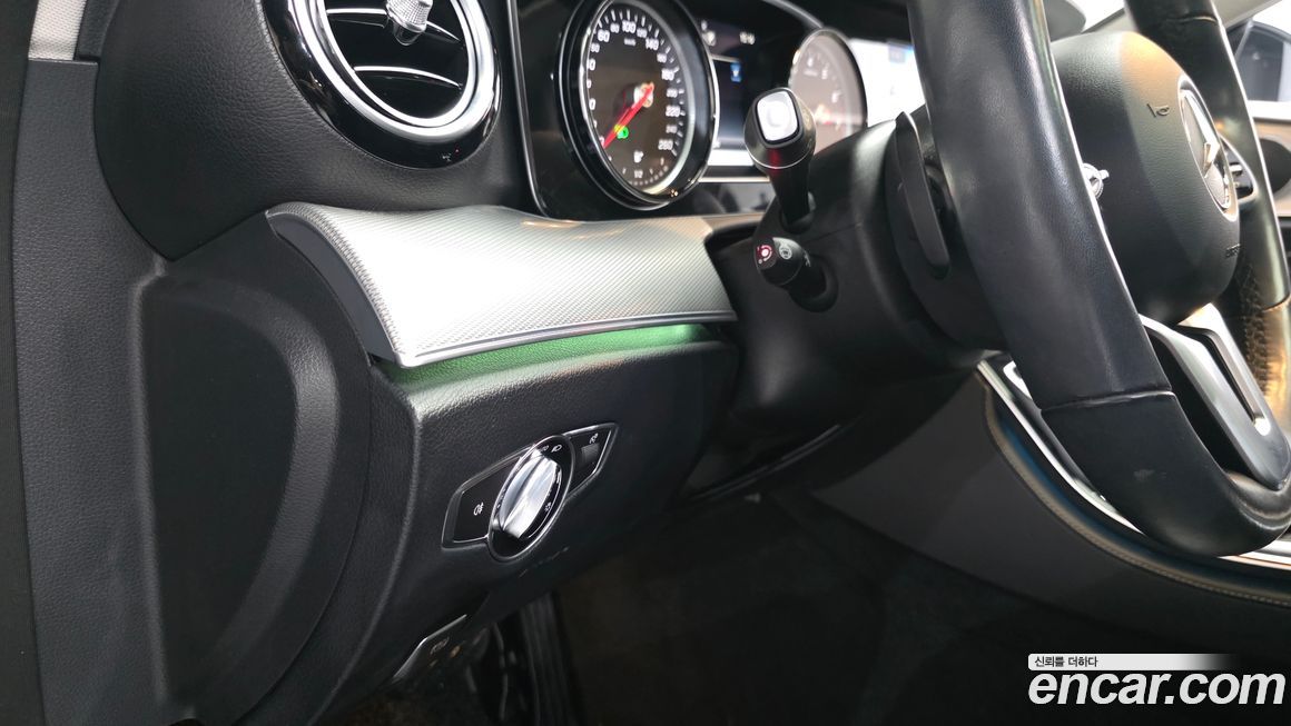 Mercedes-Benz E-Class 2019