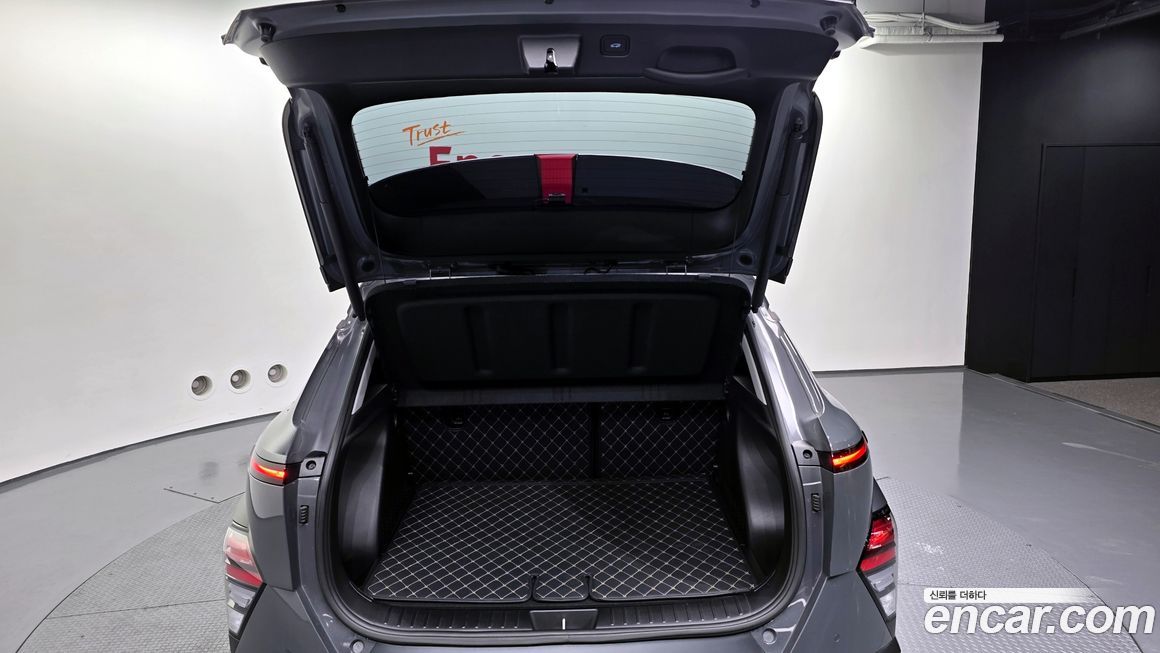 Hyundai Kona 2025