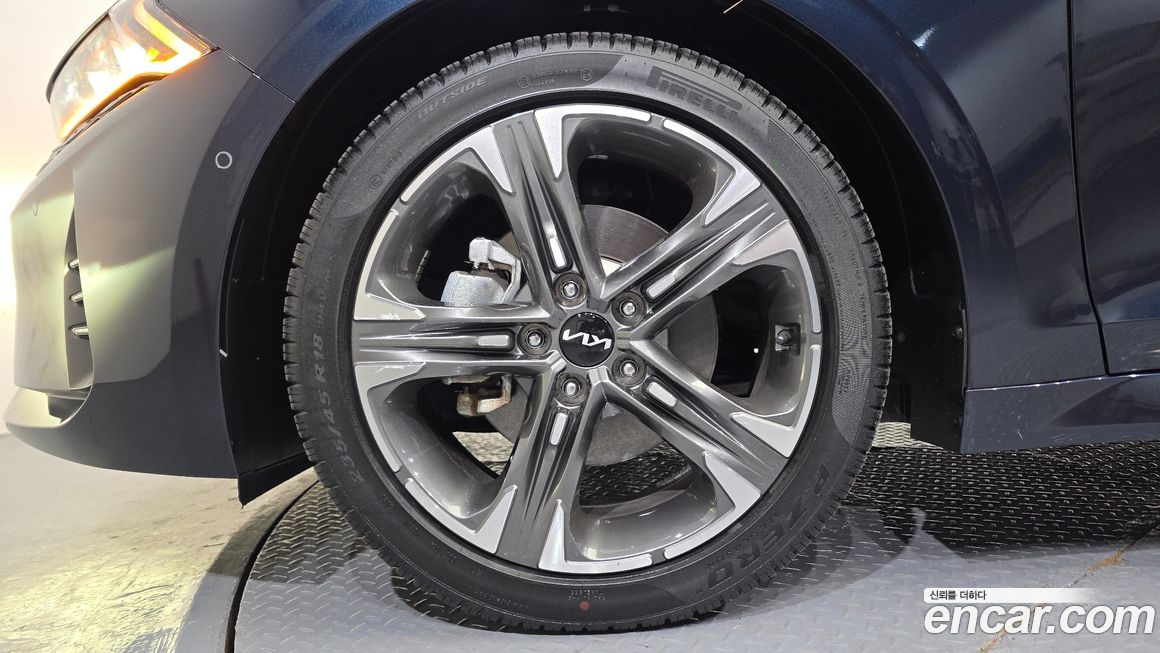 Kia K5 2023