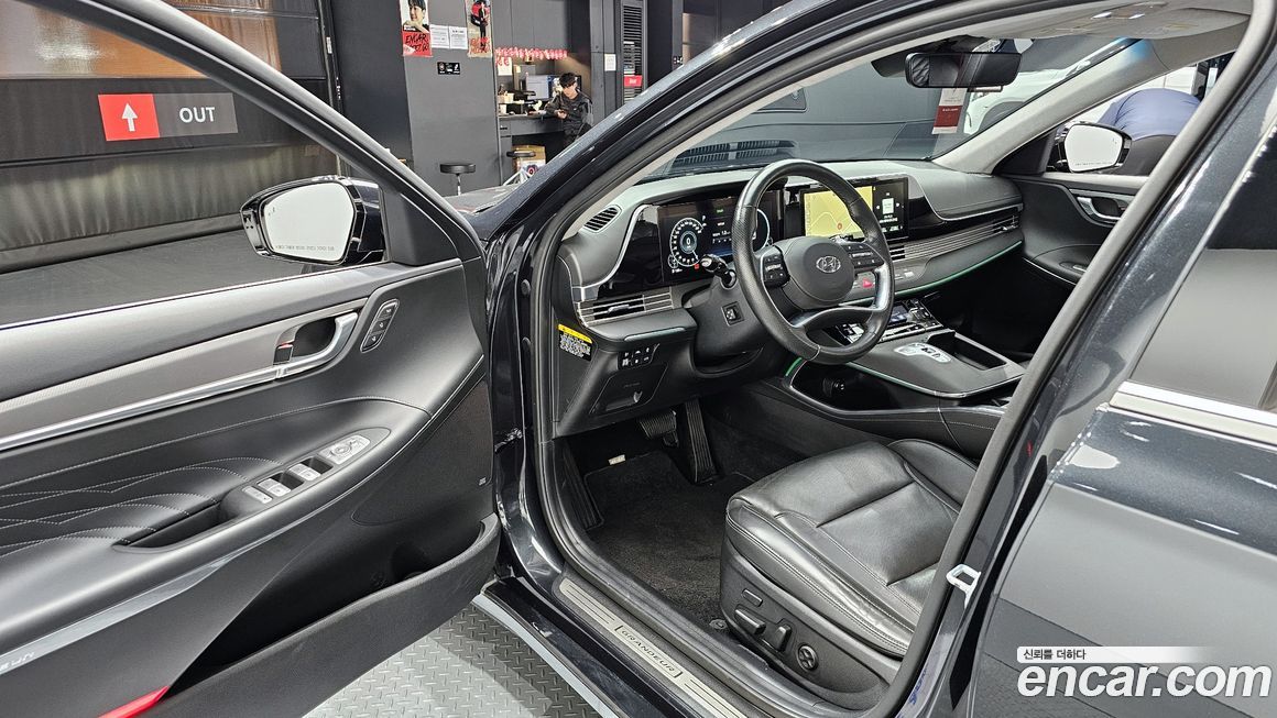 Hyundai Grandeur 2020