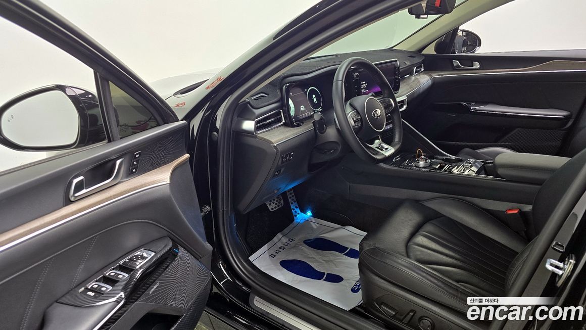 Kia K5 2021
