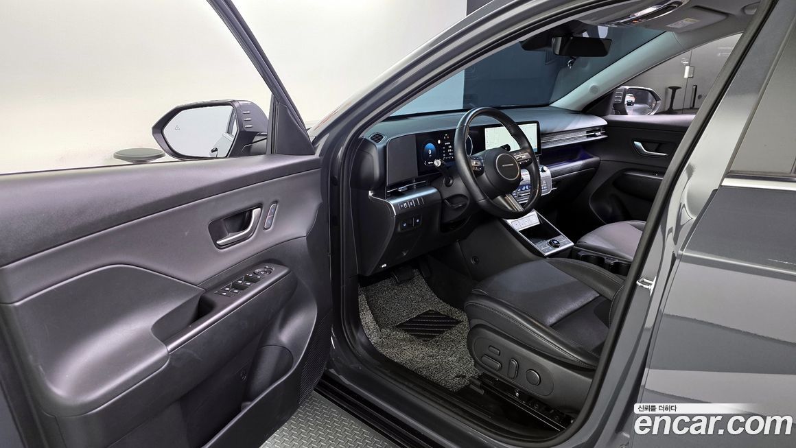Hyundai Kona 2025