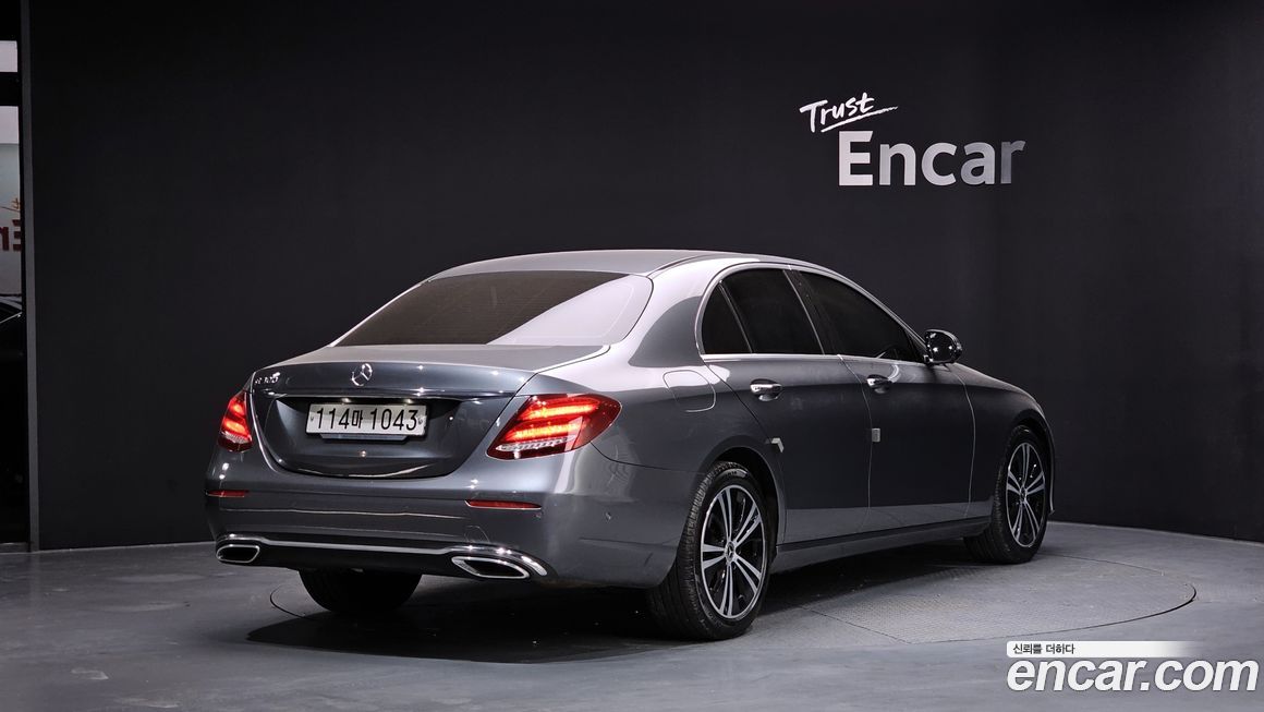 Mercedes-Benz E-Class 2020