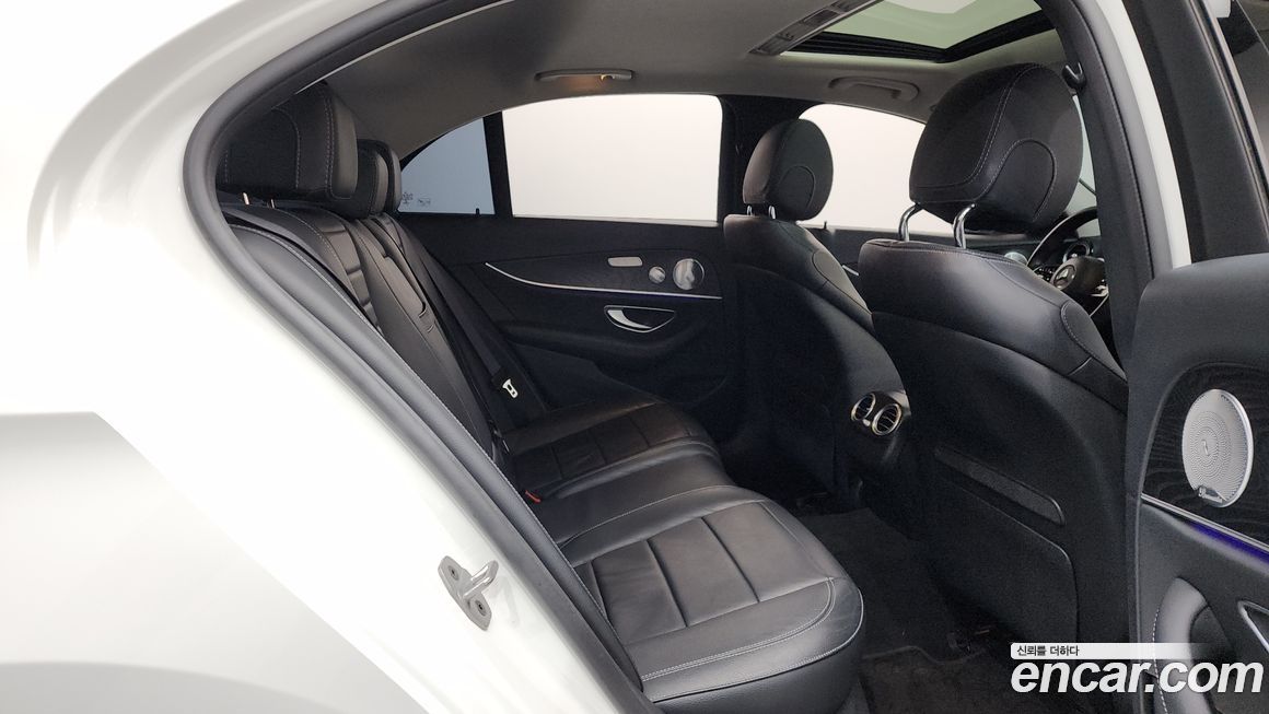 Mercedes-Benz E-Class 2020