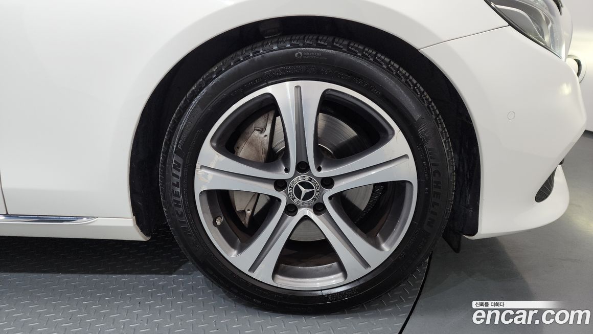 Mercedes-Benz E-Class 2020