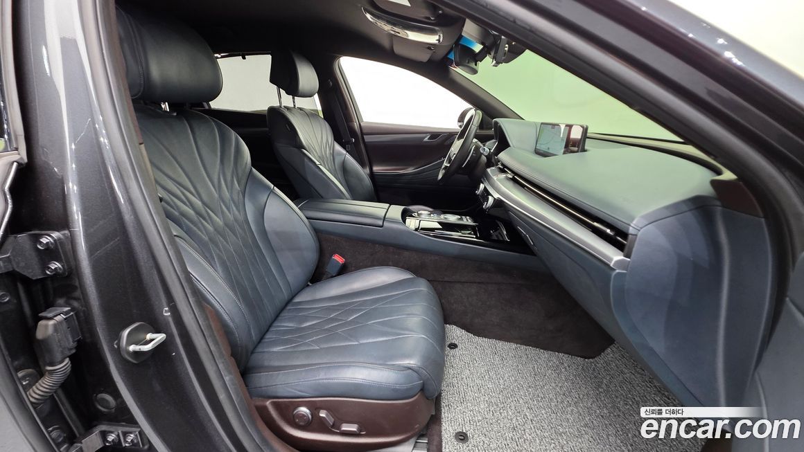 Genesis G80 2021