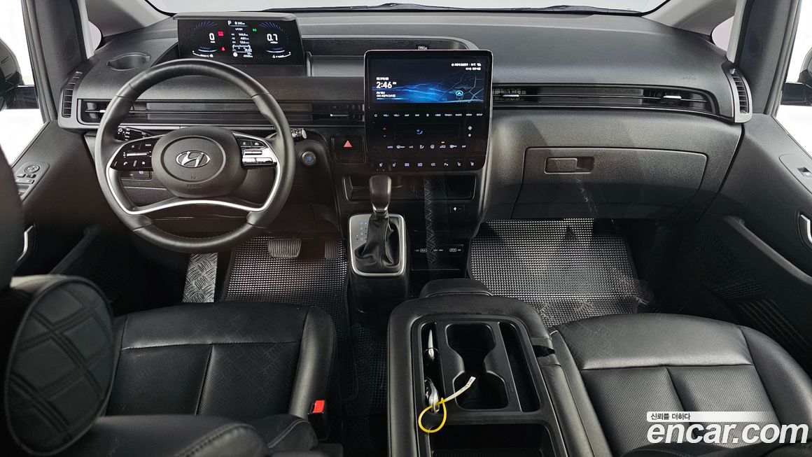 Hyundai Staria 2023