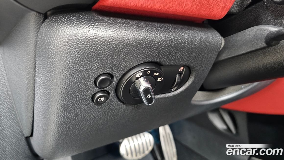 Mini Cooper Convertible 2021