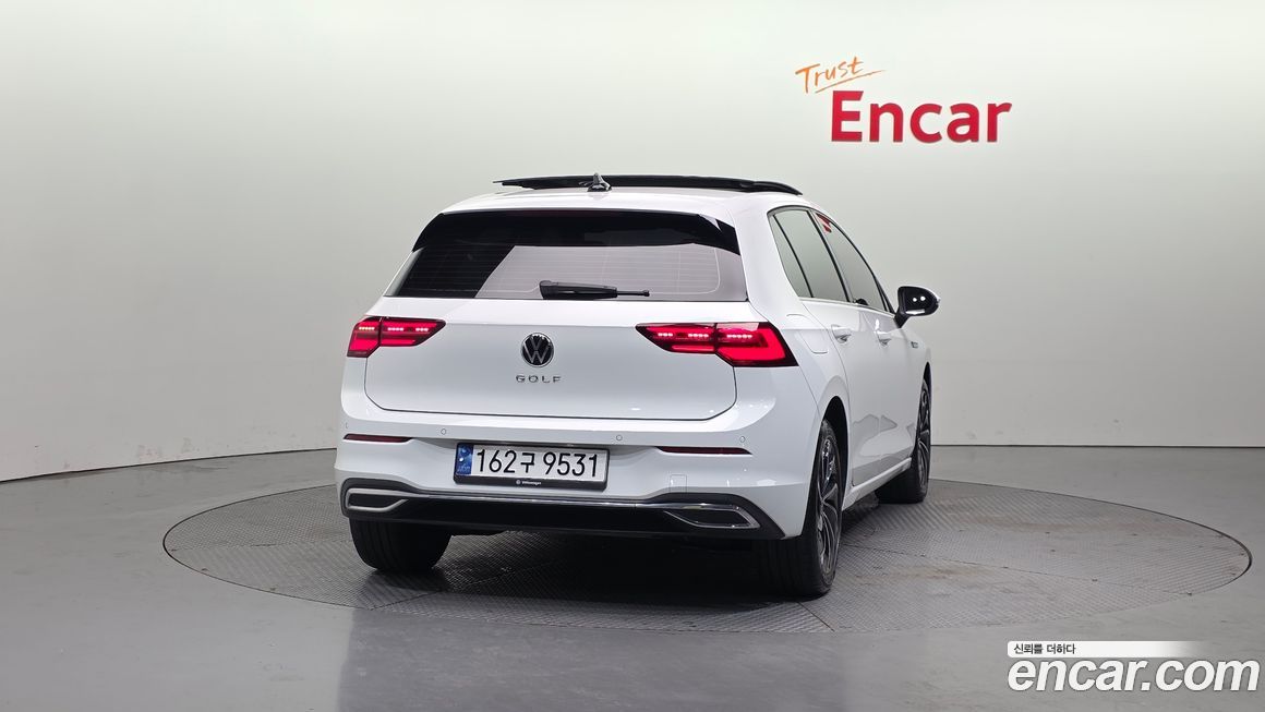 Volkswagen Golf 2023