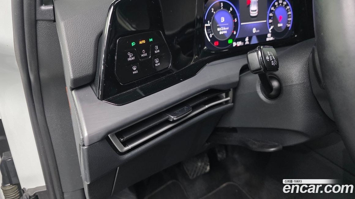 Volkswagen Golf 2023