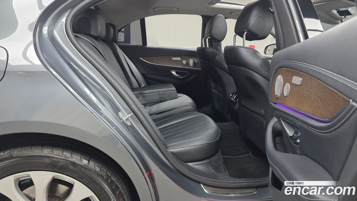 Mercedes-Benz E-Class 2018