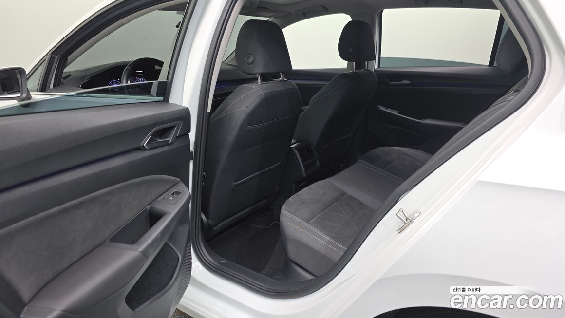 Volkswagen Golf 2023