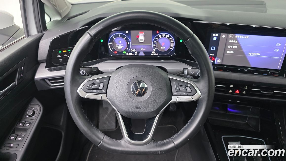 Volkswagen Golf 2023