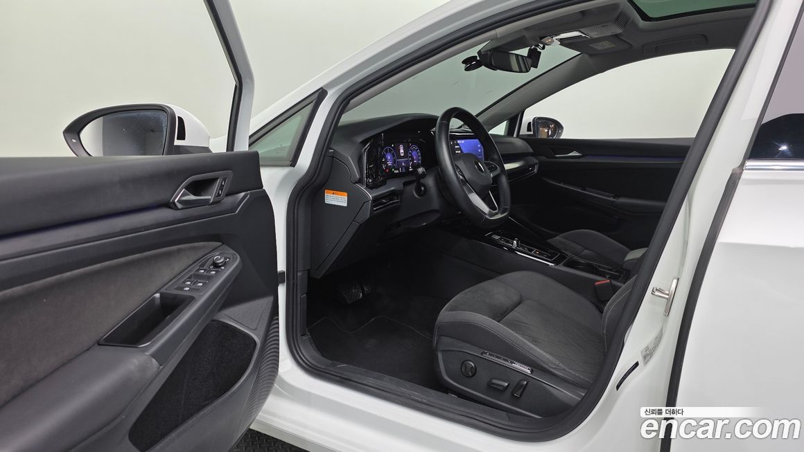 Volkswagen Golf 2023