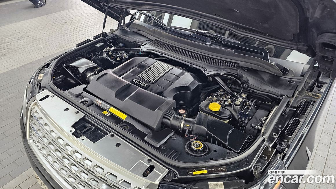 Land Rover Range Rover 2014
