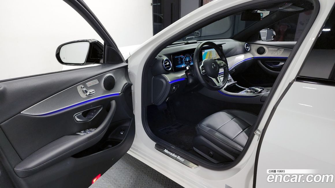 Mercedes-Benz E-Class 2020