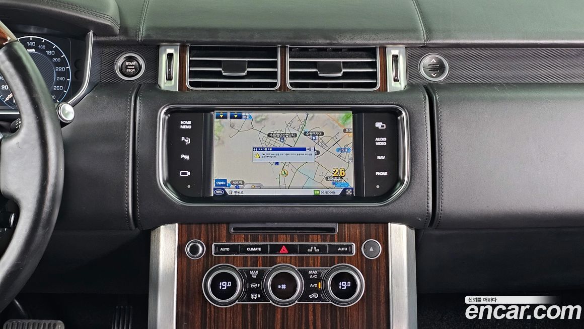 Land Rover Range Rover 2014