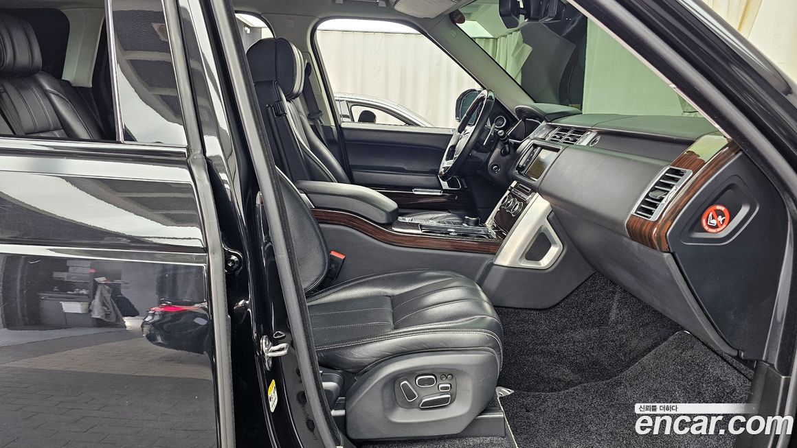 Land Rover Range Rover 2014