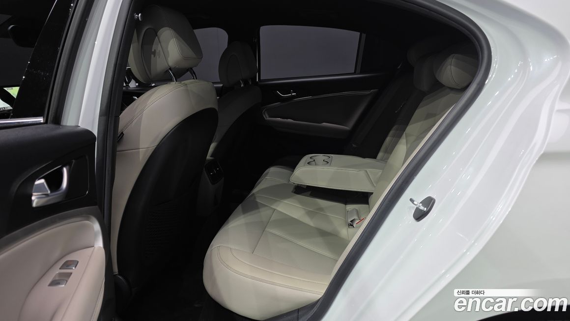 Genesis G70 2023