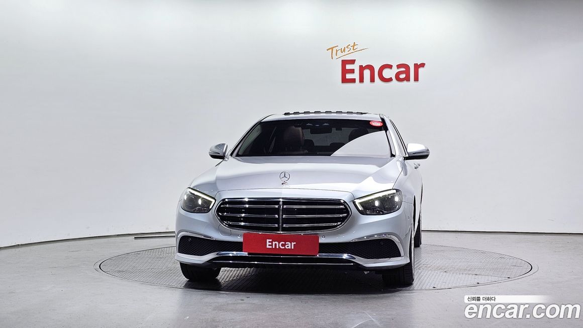 Mercedes-Benz E-Class 2021