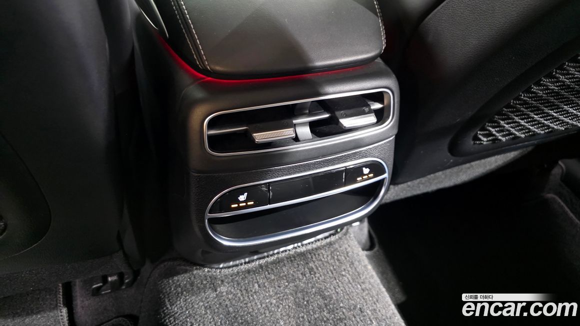 Genesis GV70 2021