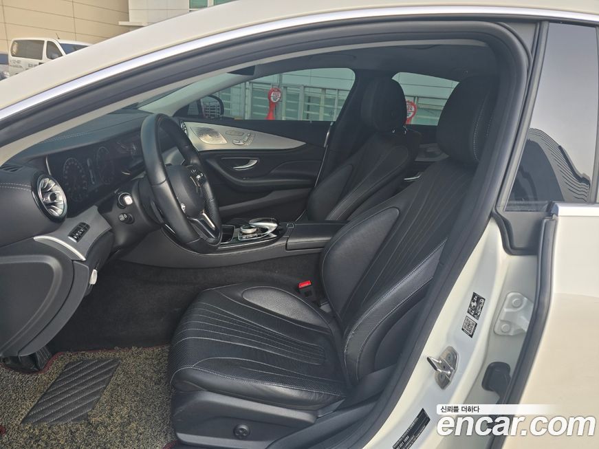 Mercedes-Benz CLS-Class 2019