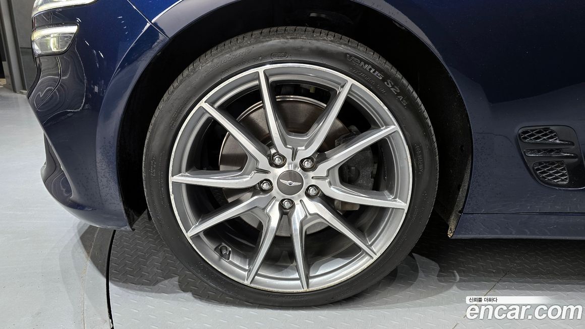 Genesis G70 2021