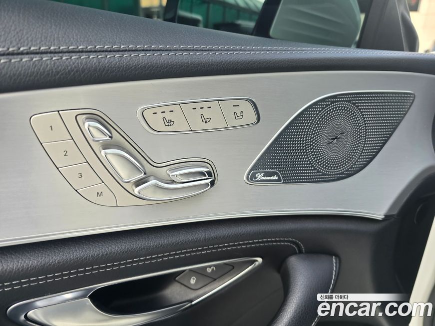 Mercedes-Benz CLS-Class 2019