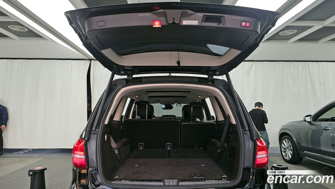 Mercedes-Benz GLS-Class 2017