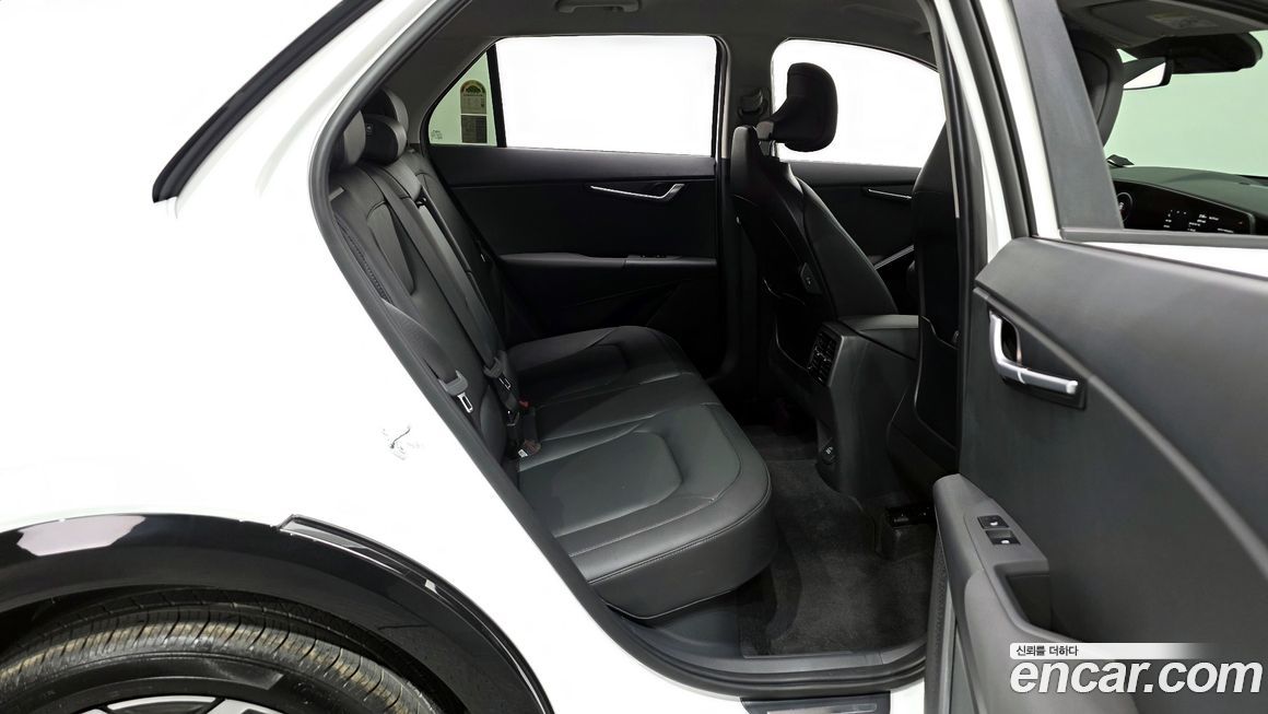Kia Niro 2025