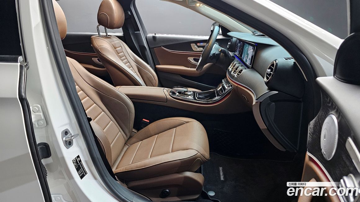 Mercedes-Benz E-Class 2020