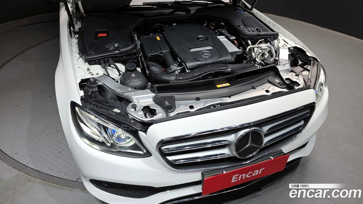 Mercedes-Benz E-Class 2020