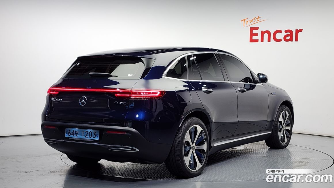 Mercedes-Benz EQC 2020