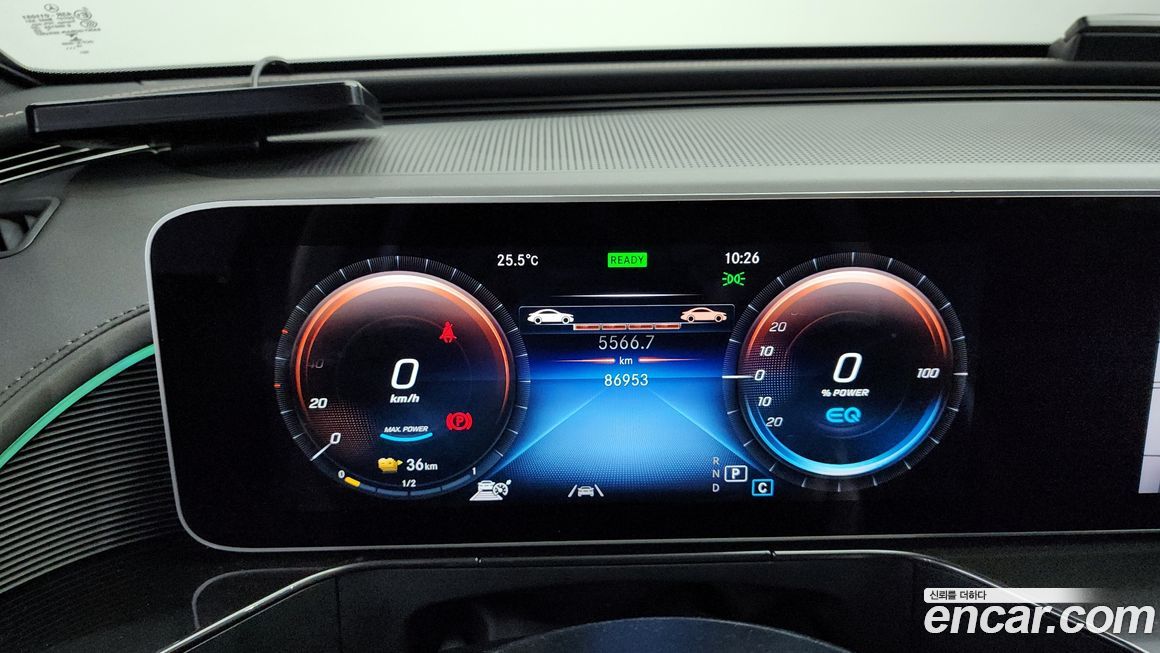 Mercedes-Benz EQC 2020