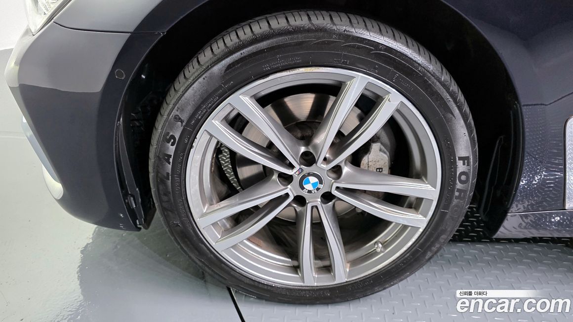 BMW 7-Series 2018