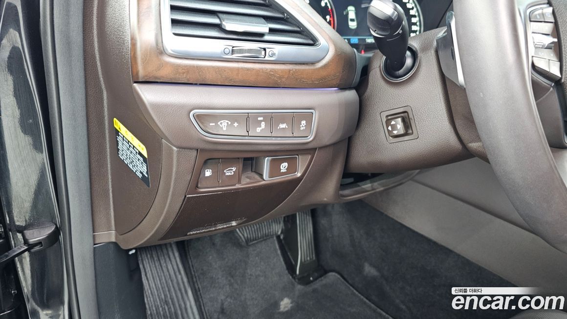 Genesis G90 2021
