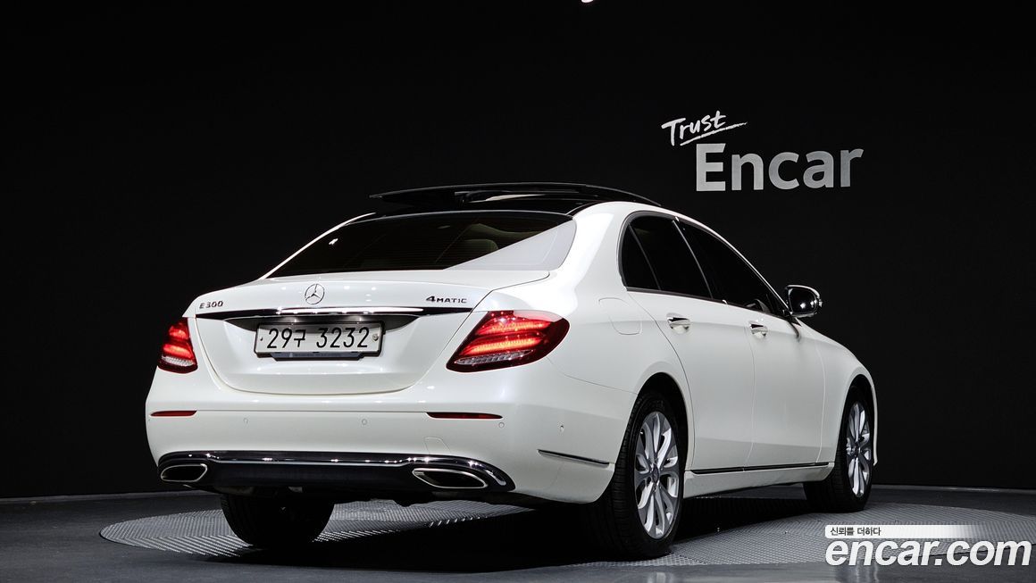 Mercedes-Benz E-Class 2017