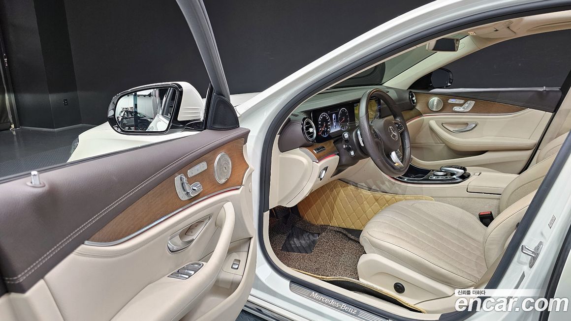 Mercedes-Benz E-Class 2017