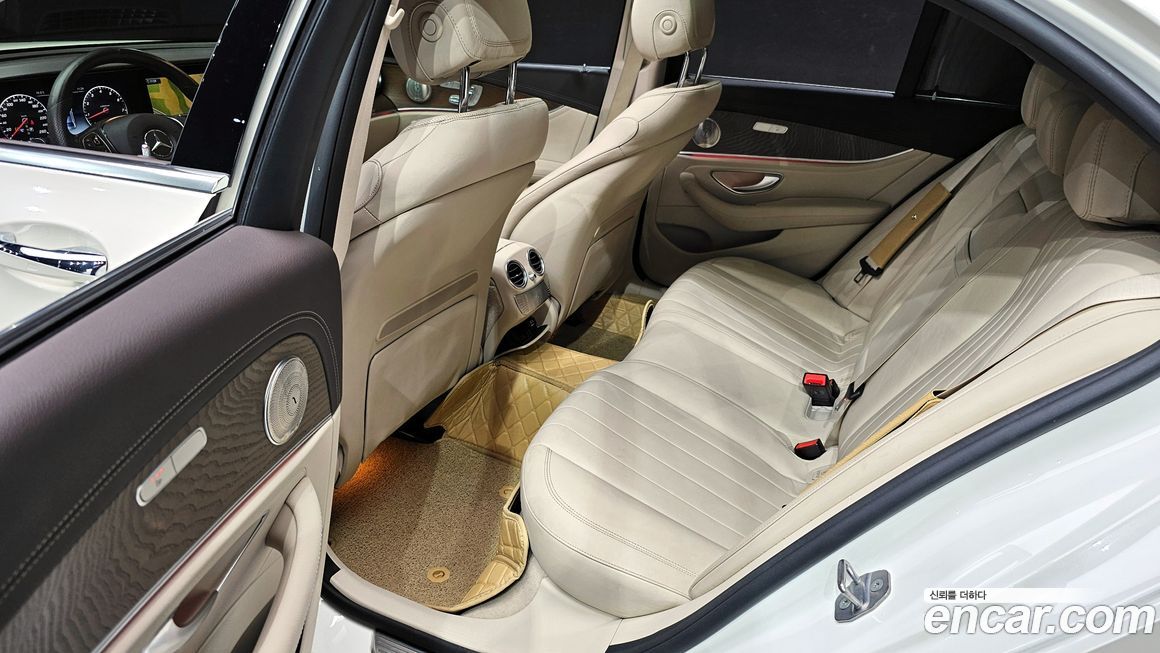 Mercedes-Benz E-Class 2017