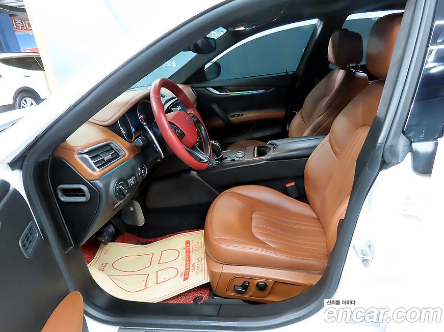 Maserati Ghibli 2017