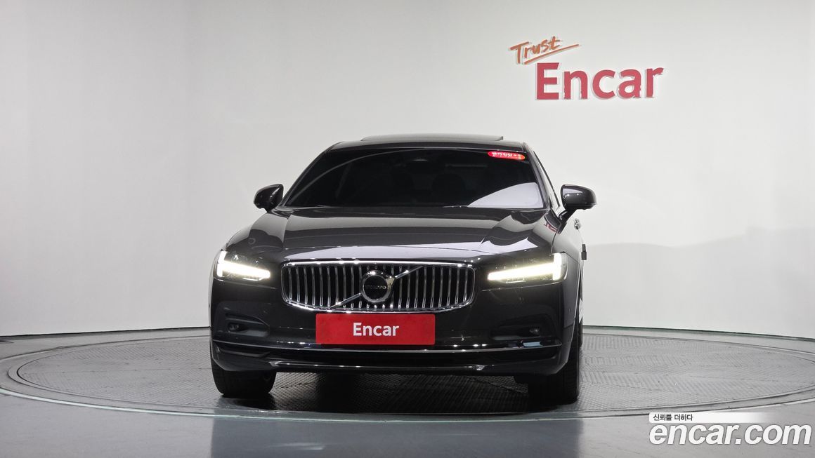 Volvo S90 2023
