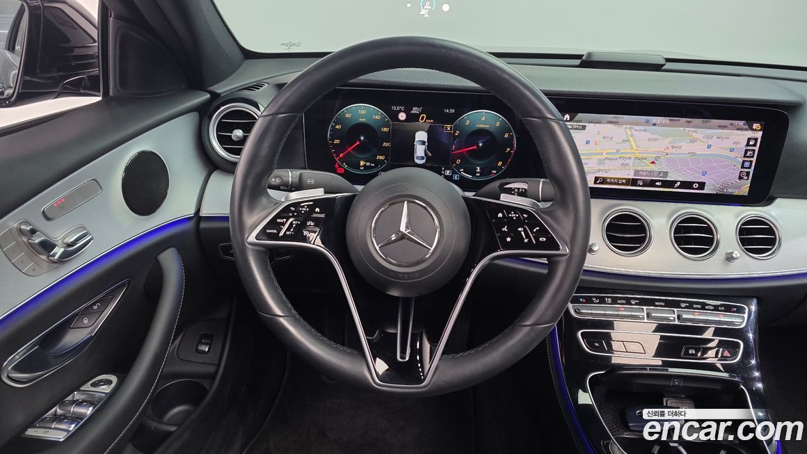 Mercedes-Benz E-Class 2021