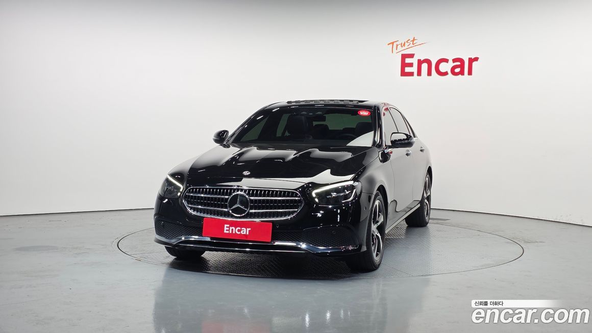Mercedes-Benz E-Class 2021