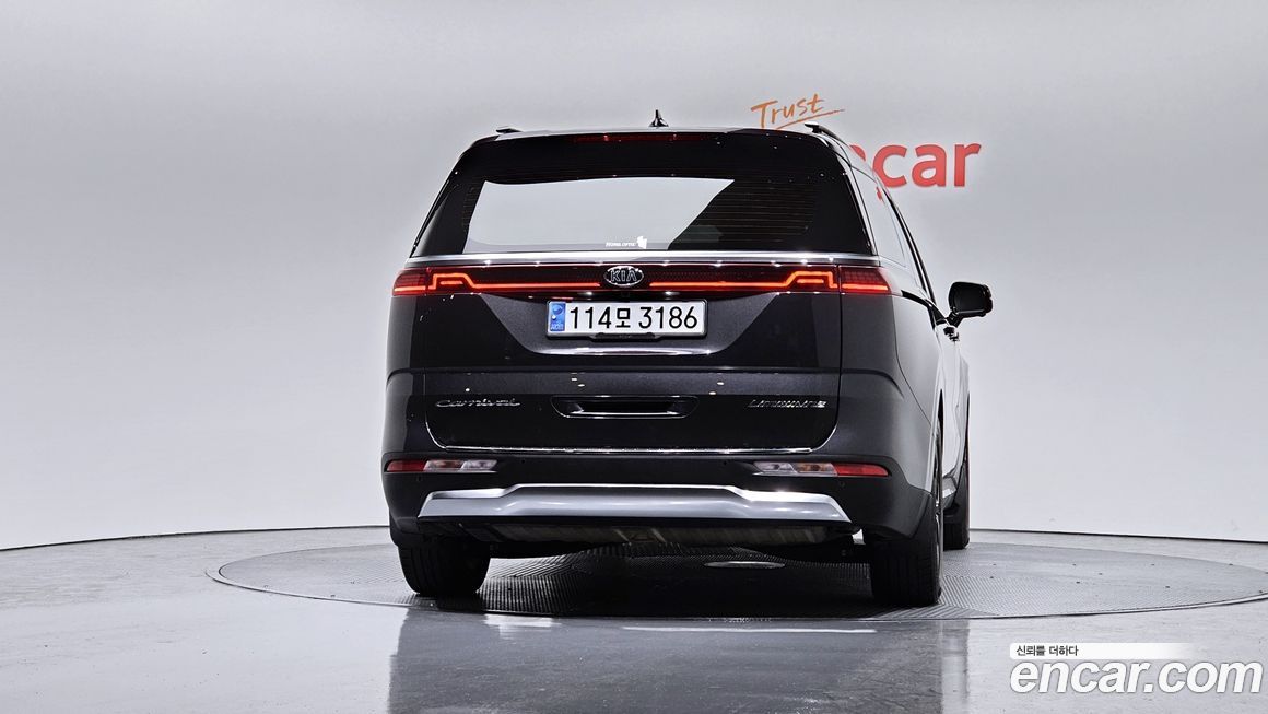 Kia Canival 2021